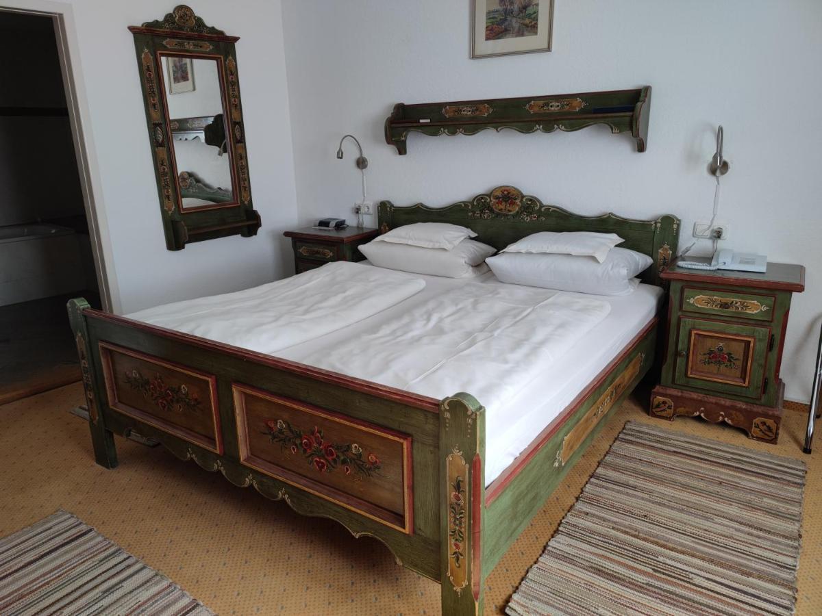 Отель Tilman Riemenschneider 4*